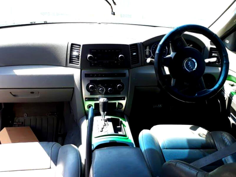 2007 JEEP GRAND CHEROKEE 6.1 WK SRT8 Now Stripping