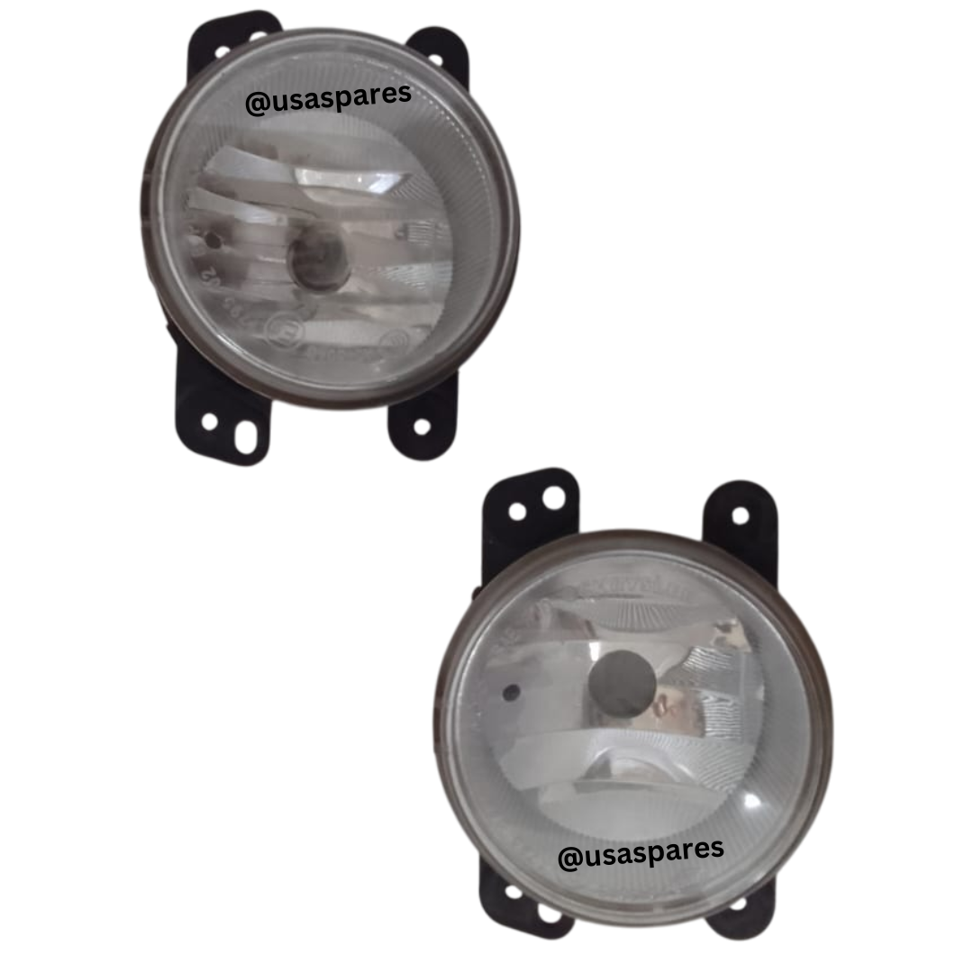 Used fog lights for Dodge Journey – OEM lighting components in good condition, ideal for improved visibility and safe driving in low-light conditions.