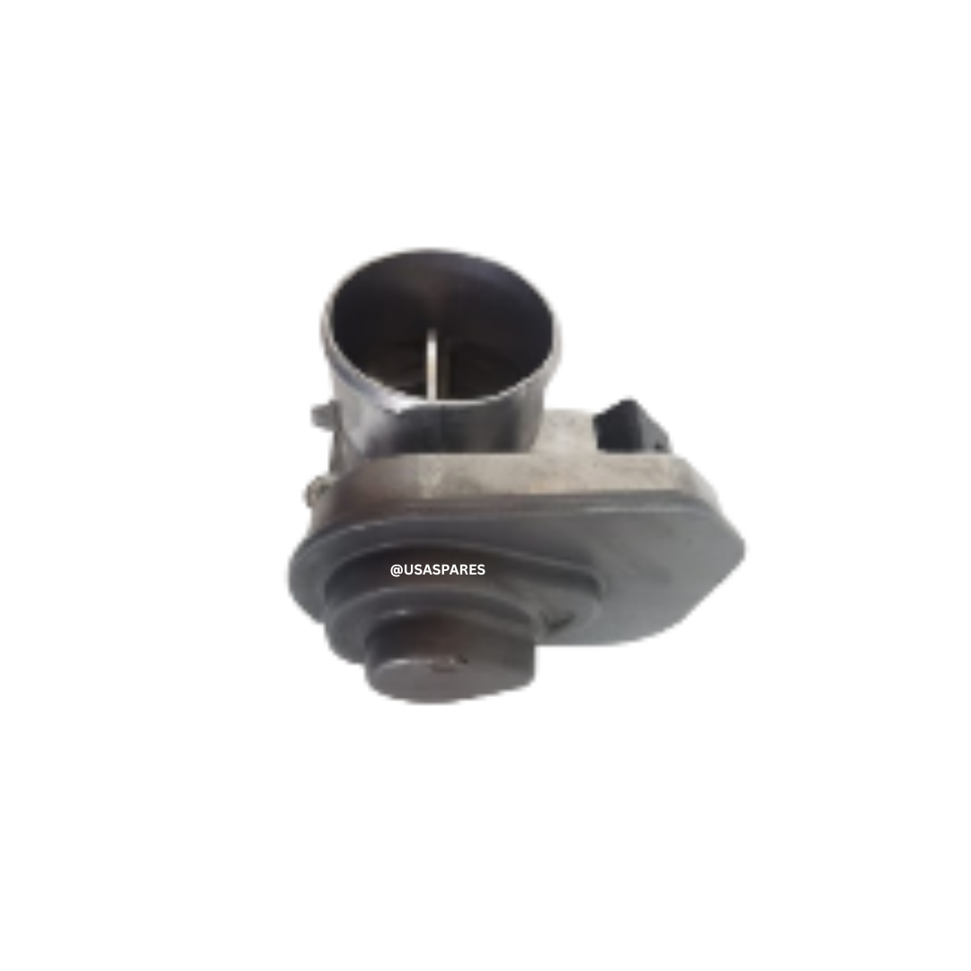 Used Chrysler Grand Voyager 2.8 MK3 throttle body in good condition, OEM fit, inspected for smooth airflow control and reliable engine performance.