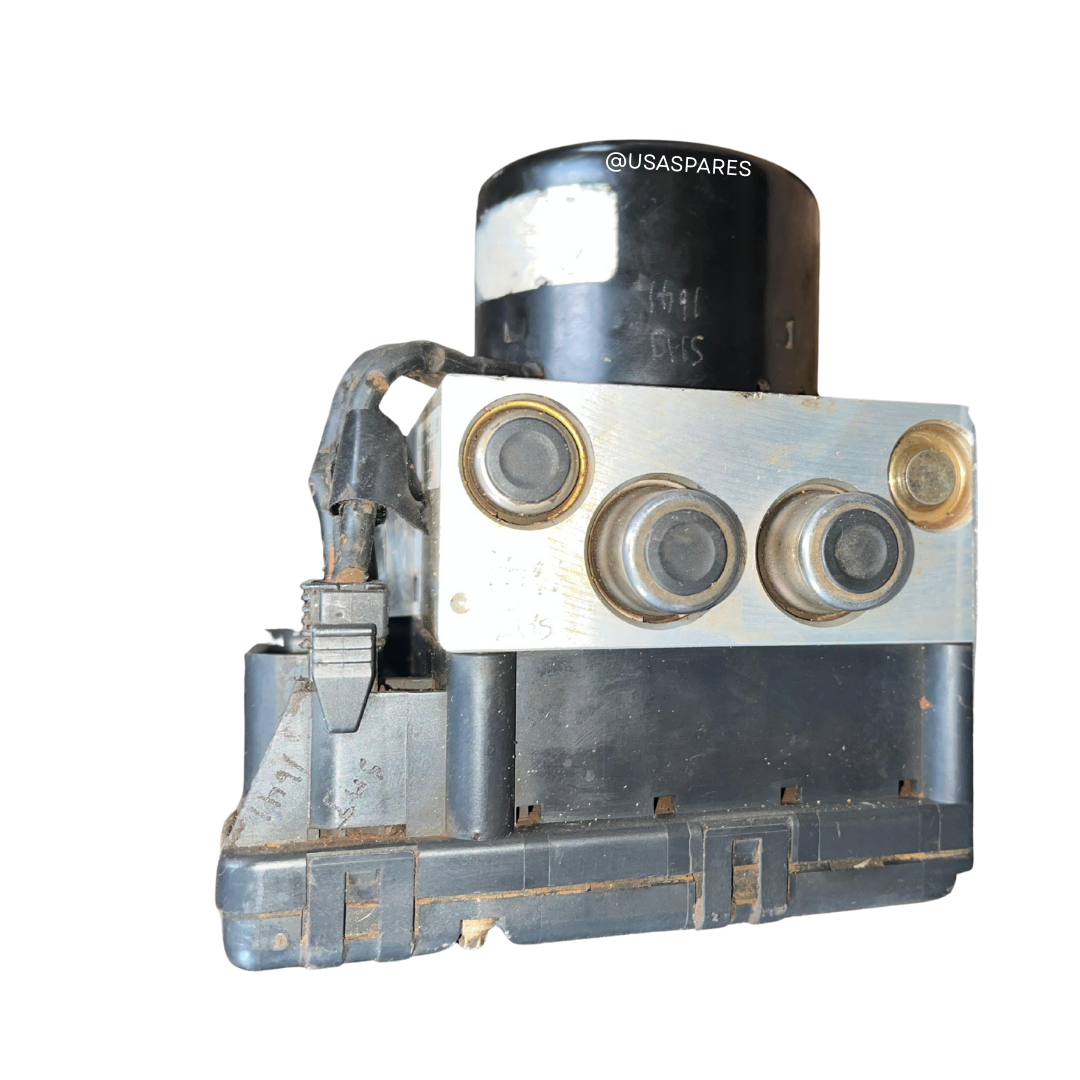 Chrysler Voyager 3.3 Used ABS Pump – OEM replacement part to restore safe braking performance.