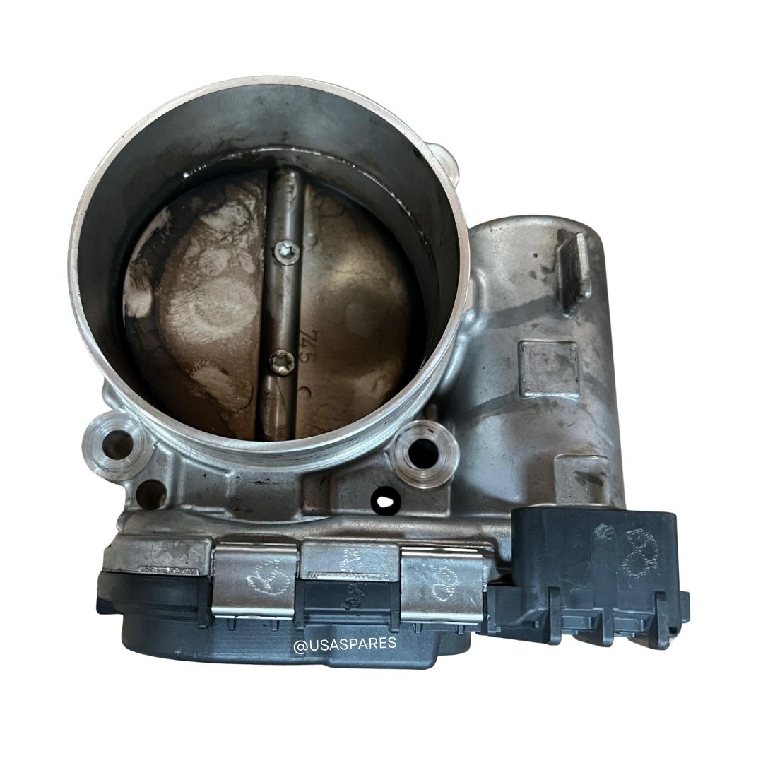 Jeep Cherokee 3.2 KL used throttle body, genuine OEM part inspected for reliable airflow control and engine performance.