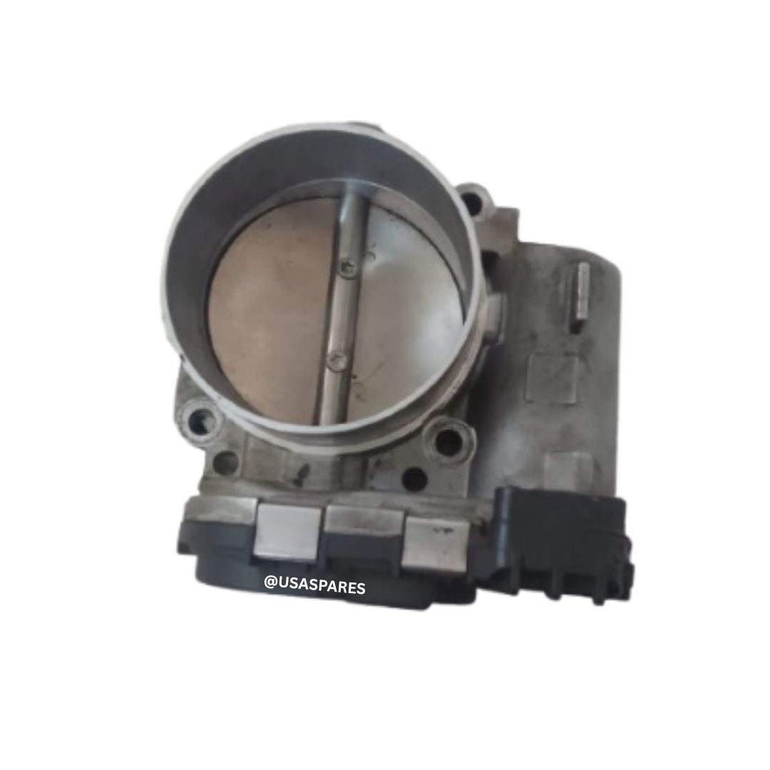 Jeep Grand Cherokee 3.6 WK2 used Throttle Body showing clean housing and functional sensors, ready for reliable engine airflow control.