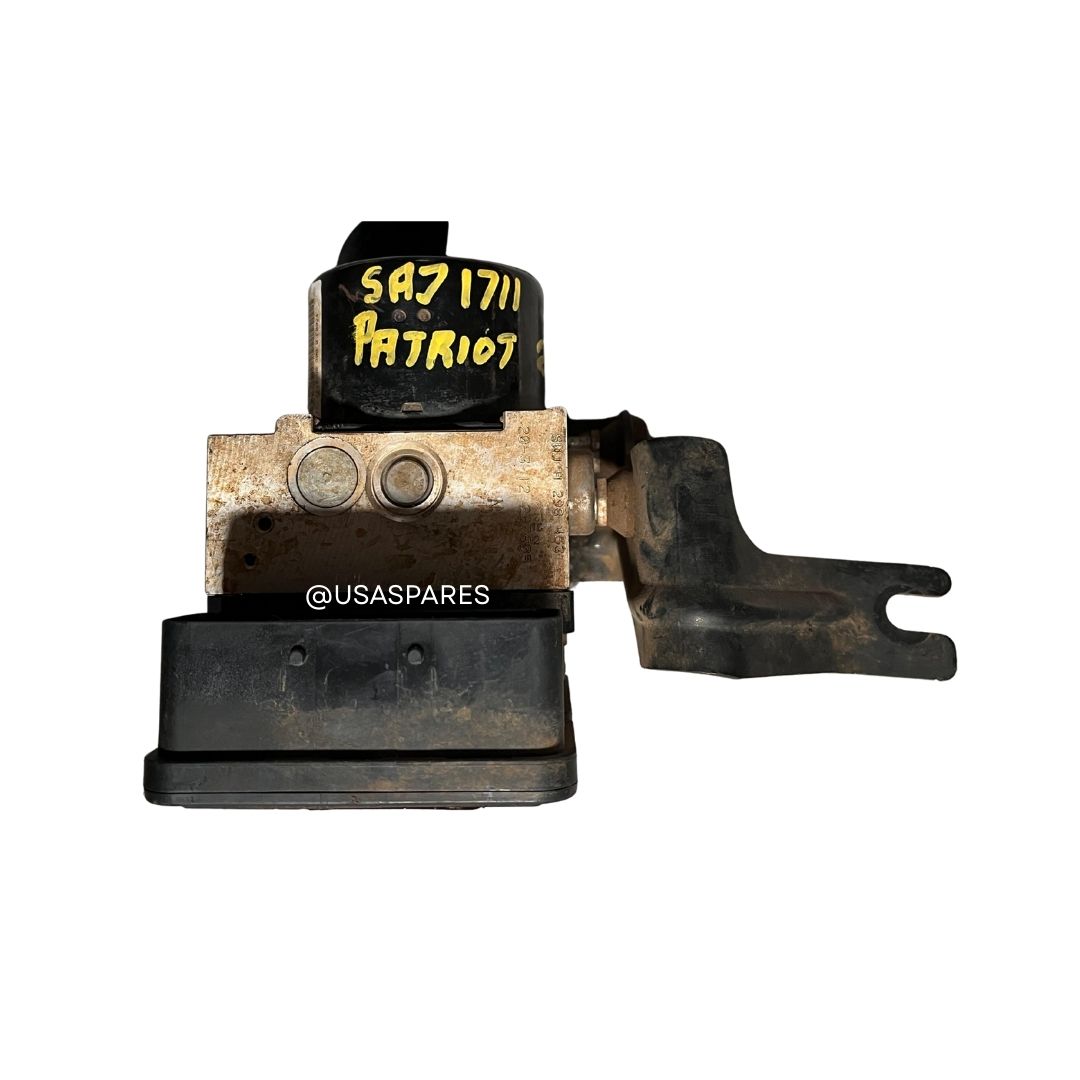 2011 Jeep Patriot 2.4 Used ABS Pump – OEM replacement braking component.