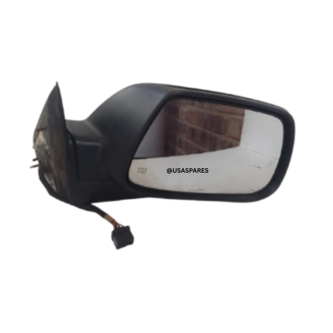 ChatGPT said: Used Jeep Grand Cherokee 5.7 WK1 door mirrors in good condition, OEM parts for 2005–2010 models, featuring electric adjustment and optional heating.