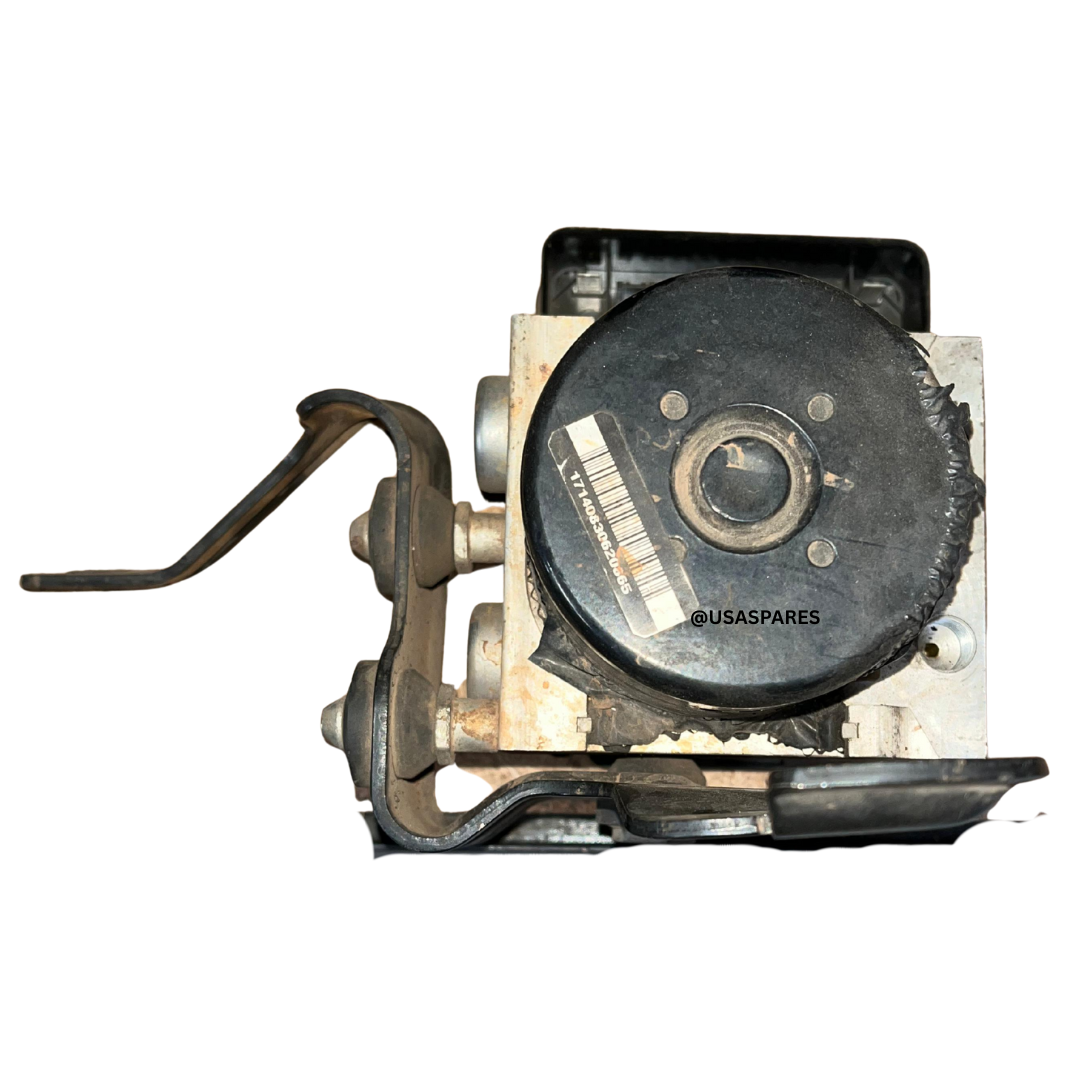 Used Dodge Caliber 2.0 ABS pump, OEM fit, fully tested, reliable replacement for safe and responsive braking performance.