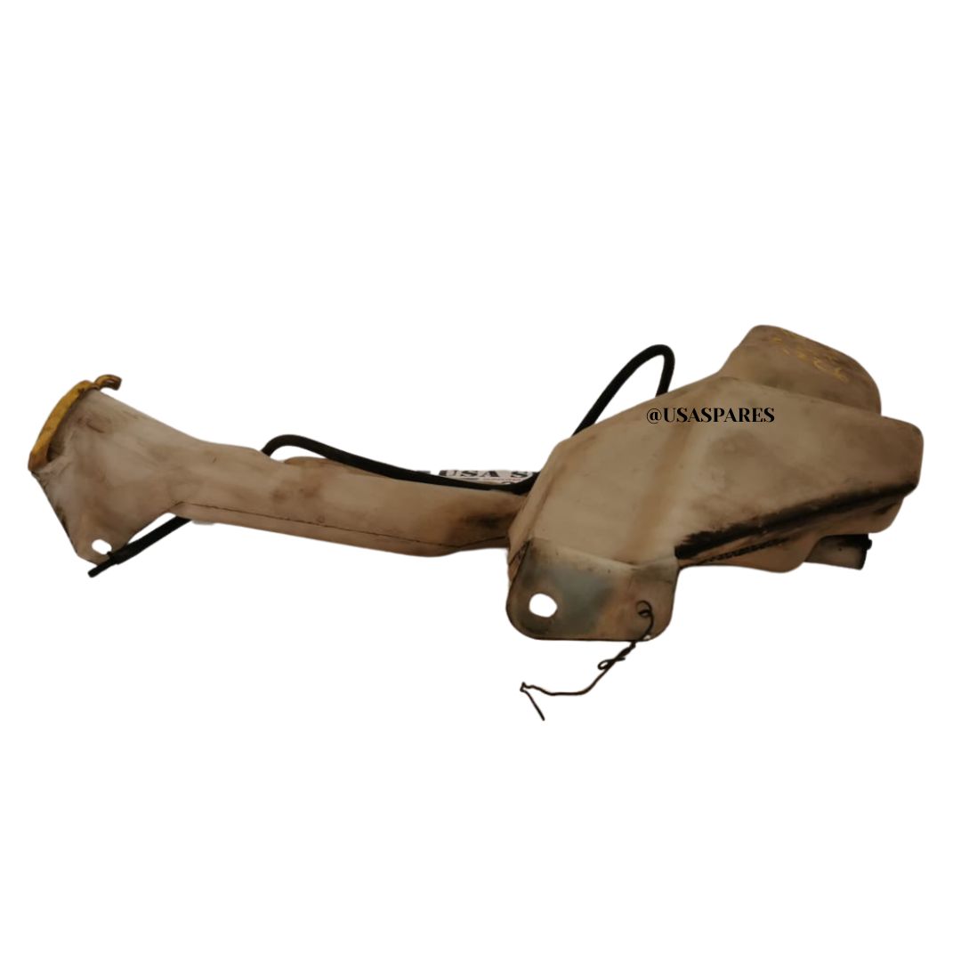 Jeep Grand Cherokee 4.7 WJ Used Water Bottle – OEM coolant reservoir replacement for V8 engine cooling system.