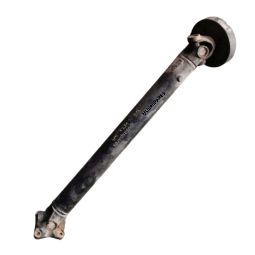 Used Jeep Cherokee 2.8 KJ propshaft, OEM fit, durable steel construction, inspected for reliable torque transfer and 4x4 performance