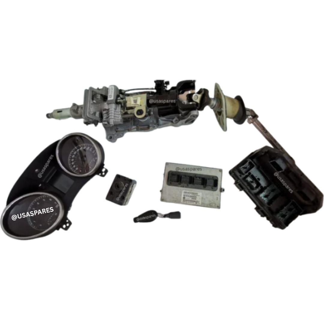 Jeep Grand Cherokee 3.6 WK2 used lockset – OEM ignition and door locks for security and convenience.