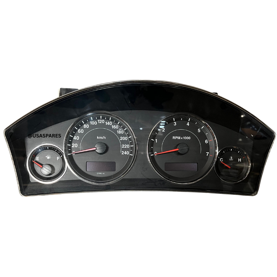 Used Jeep Grand Cherokee 5.7 WK1 instrument cluster – OEM dashboard replacement unit.